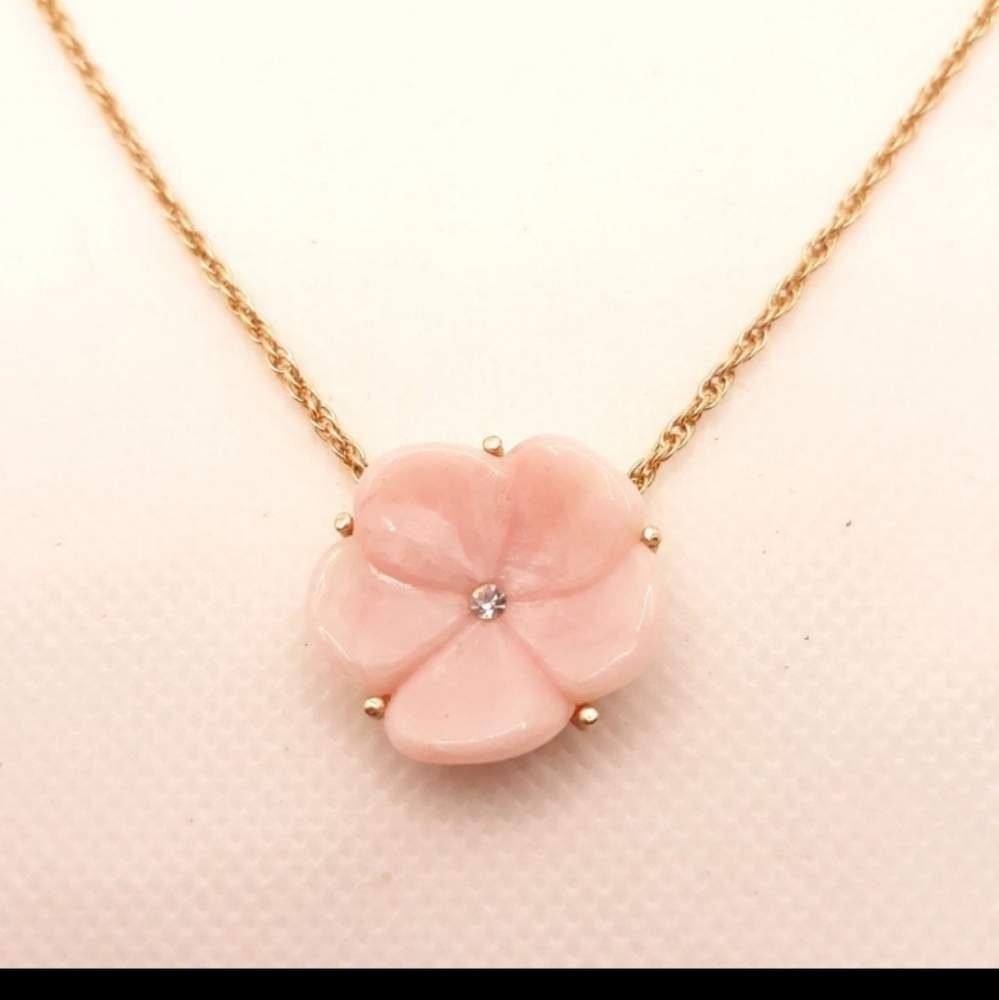Avon pink lotus necklace